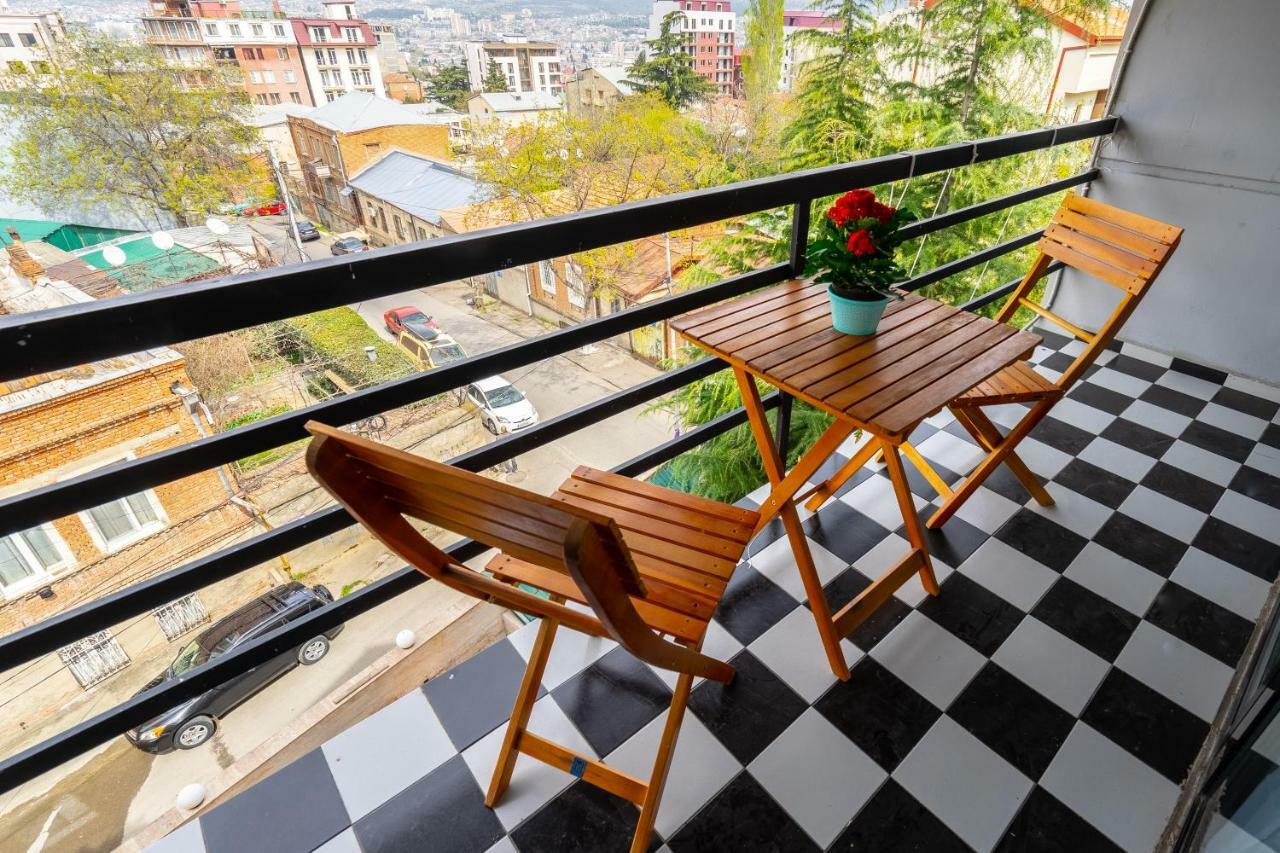Vera View Hotel Tbilisi Exteriör bild